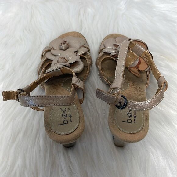 Born BOC Metallic Rose Gold Leather Floral Stack Heel Slingback Sandals … - Picture 3 of 6